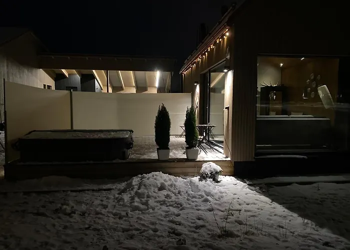 With Sauna & Jacuzzi & Cold Water Tub